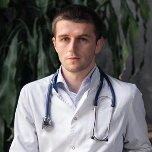 Магомедов Гасан Шамилович - врач-оториноларинголог